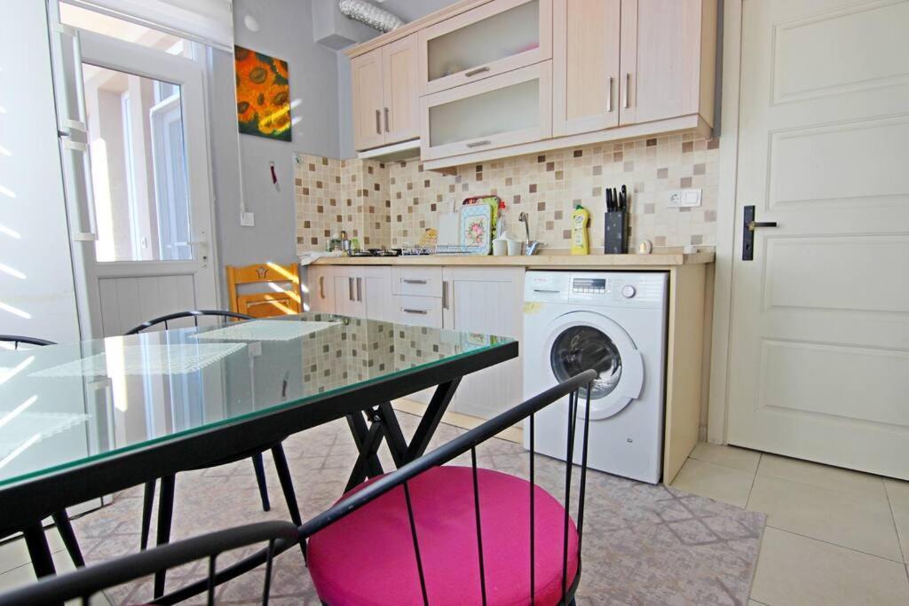 Ozkan Apartment - Fethiye Center Fully Furnished 50Mbps Wifi Netflix Zewnętrze zdjęcie